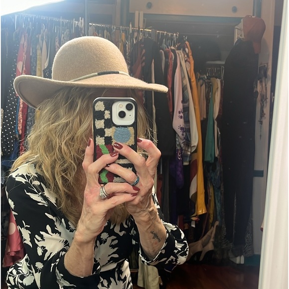 World Market 22" Round Wool Hat Fall Boho - Picture 4 of 4